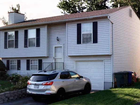 4046 Berryfield Dr, Columbus, OH 43230