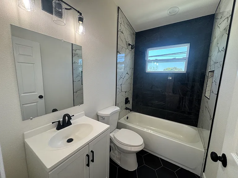 791 48th Ave N #1/2 — Photo 7
