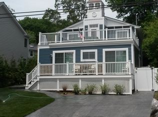 27 Birmingham Dr, Northport, NY 11768