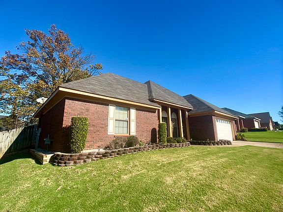 3rd image of 7344 Stonington Dr