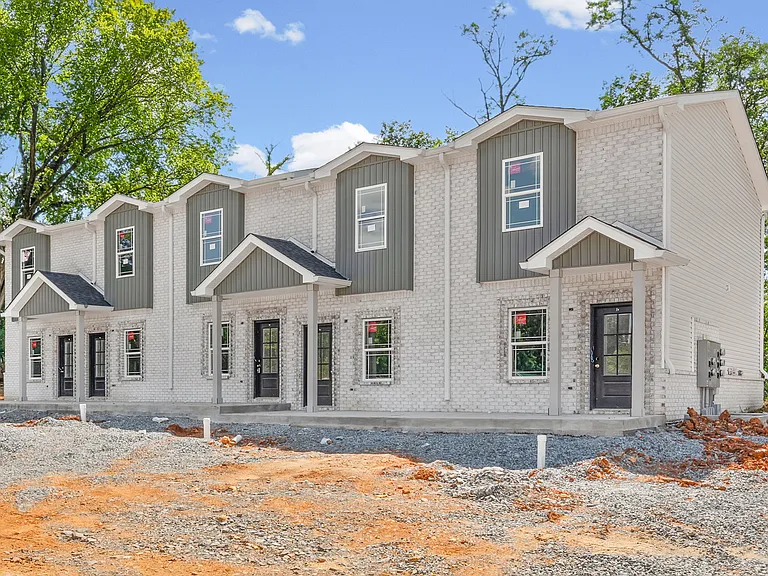 601 Mann Cir #1-5 — Photo 21
