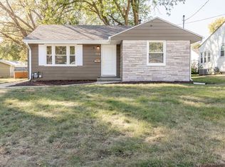 728 20th St, West Des Moines, IA 50265