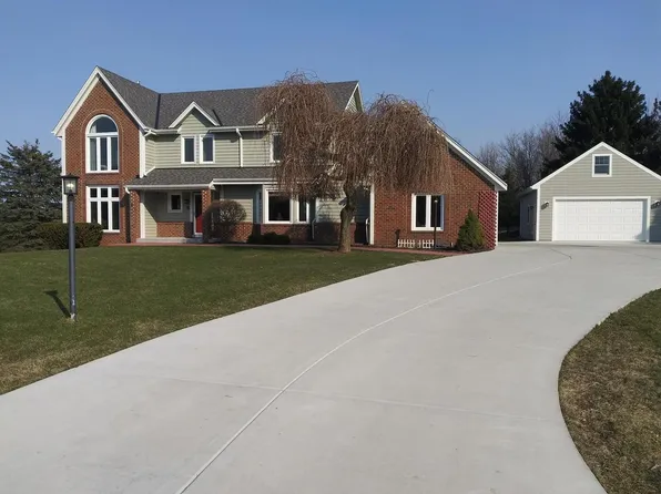 W303N6544 Irene LANE, Hartland, WI 53029