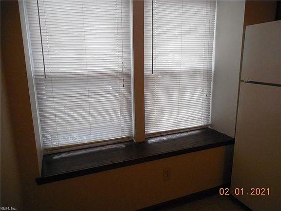 5th image of 2308 Catamaran Ct