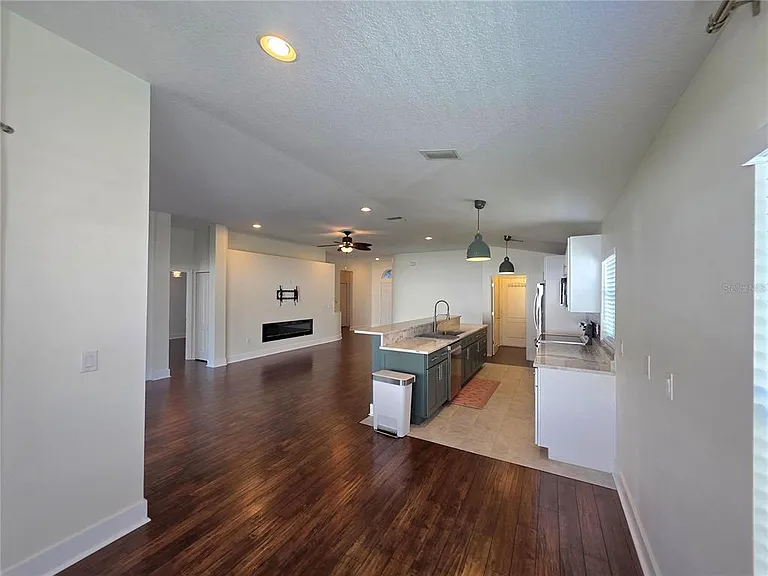 730 Straw Lake Dr — Photo 16