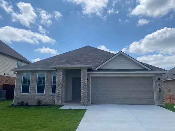 1242 Dowdy Dr, Belton, TX 76513