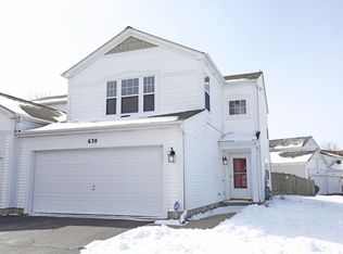 630 Wedgewood Cir, Lake In The Hills, IL 60156