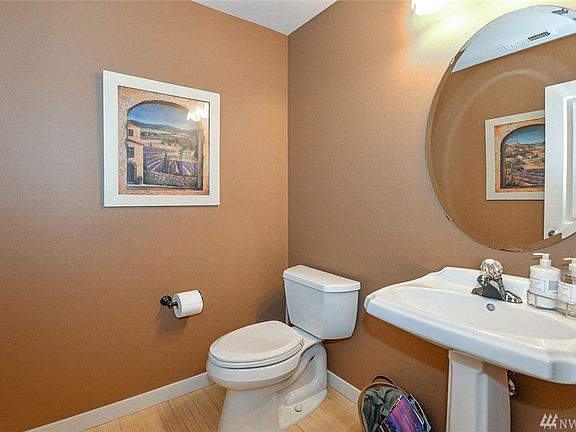 Powder Room - main level