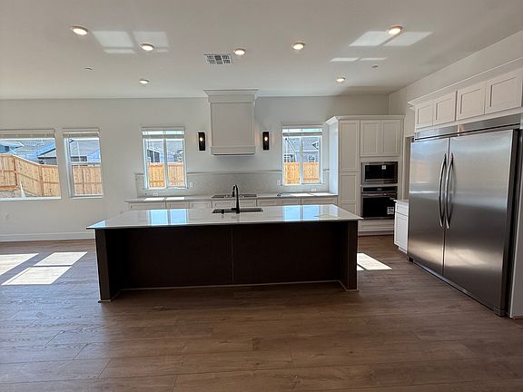 2nd image of 8431 Windsong Ave