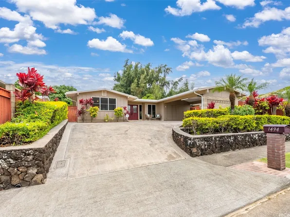 1494 Kina St, Kailua, HI 96734