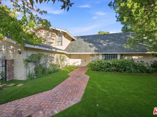 2527 Banyan Dr, Los Angeles, CA 90049