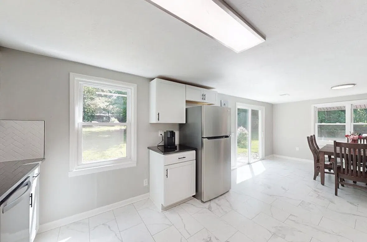 5 bed, 2747 sqft, $2,550 — Photo 4