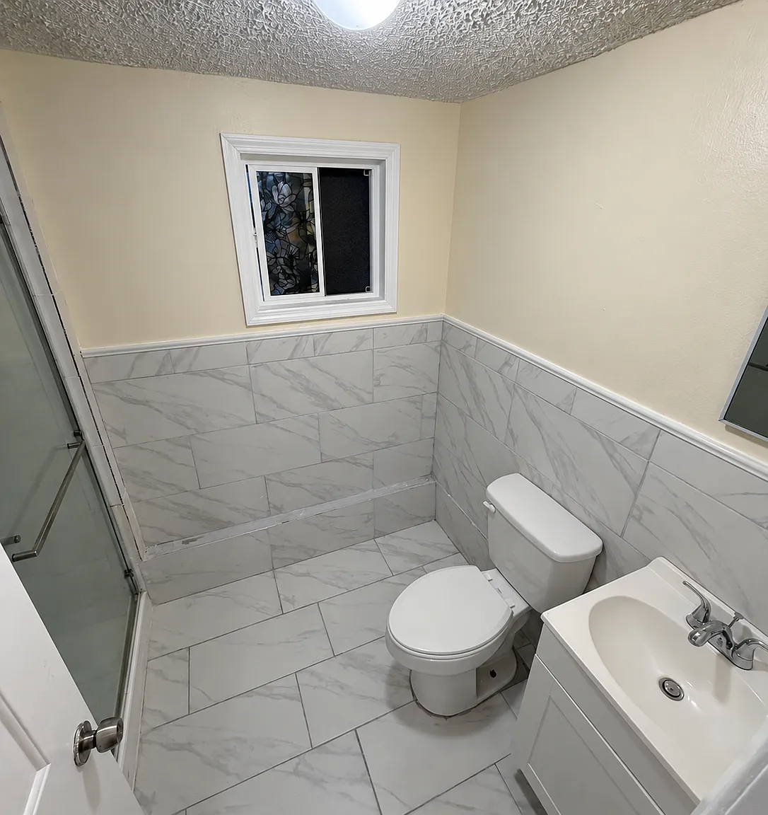 170 Lafayette Rd — Photo 3