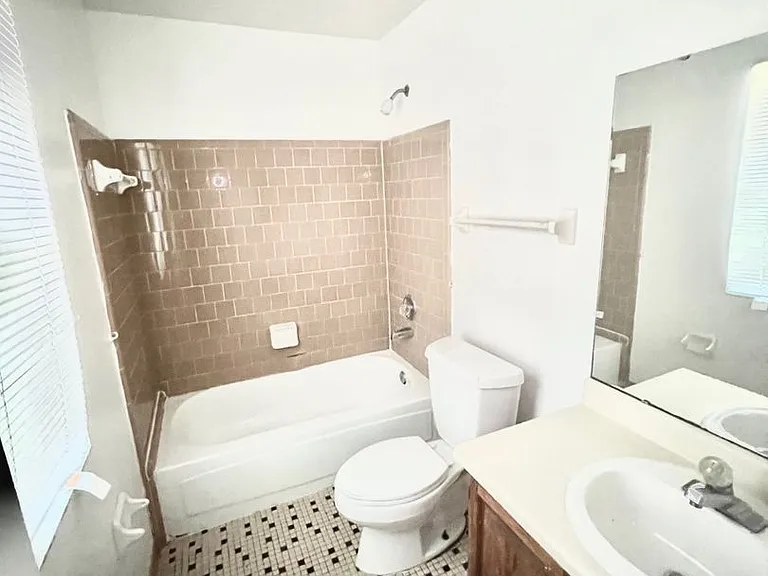 5602 Lumberjack Ln #A — Photo 3