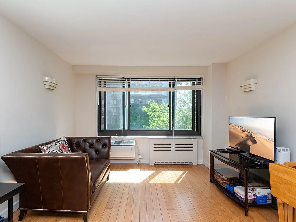 1st image of 195 Willoughby Ave APT 507