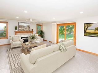 4760 Vine Hill Rd, Excelsior, MN 55331