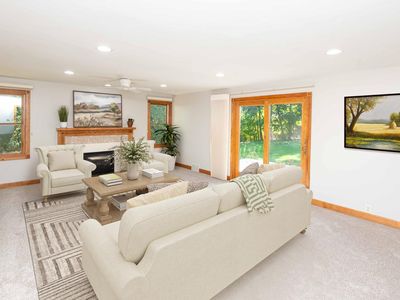 4760 Vine Hill Rd, Excelsior, MN, 55331