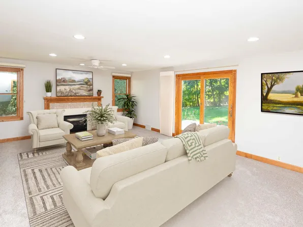 4760 Vine Hill Rd, Excelsior, MN 55331
