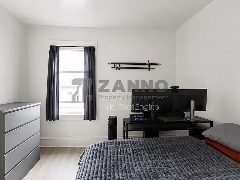 55 Potter St #2 — Photo 14
