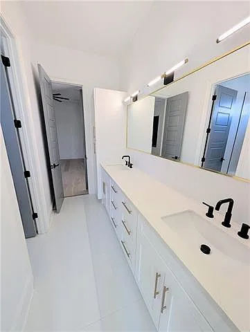 11 Cocos St — Photo 12