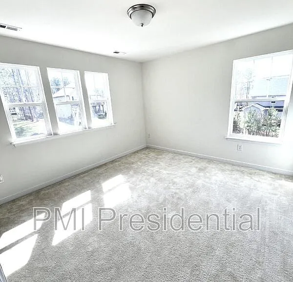 15606 Wolfboro Rd — Photo 14