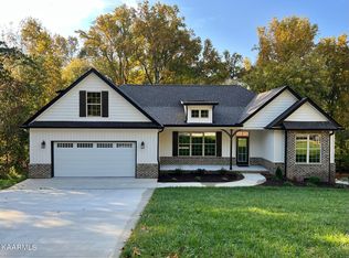 100 Daksi Way, Tellico Plns, TN 37774