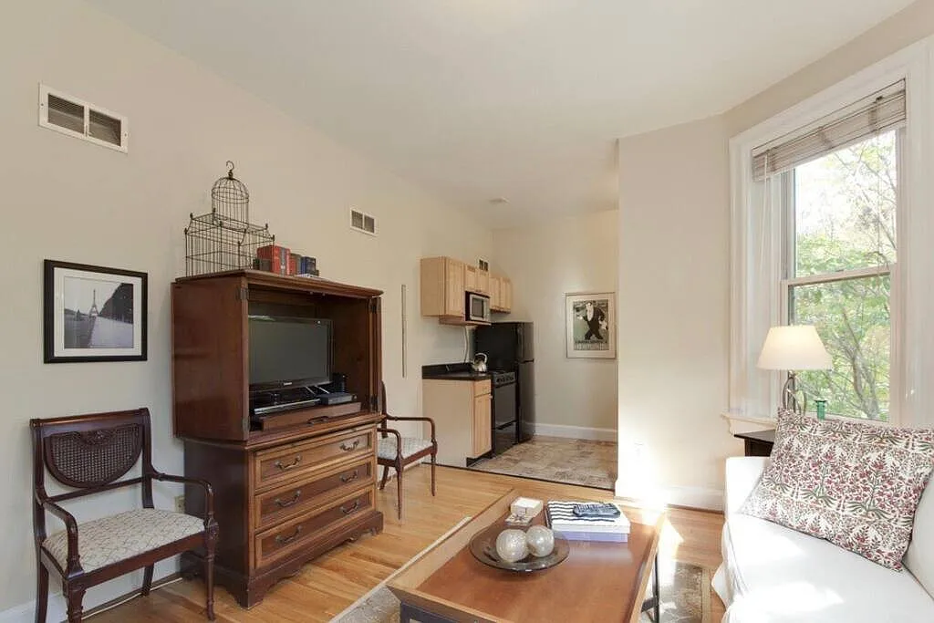 1 bed, 525 sqft, $3,750 — Photo 1