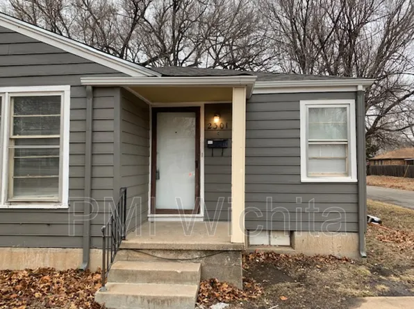 2301 S Belmont St, Wichita, KS 67218