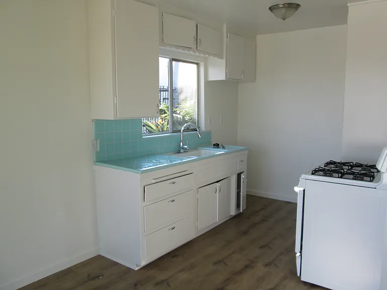 2607 S Peck Ave #A — Photo 5
