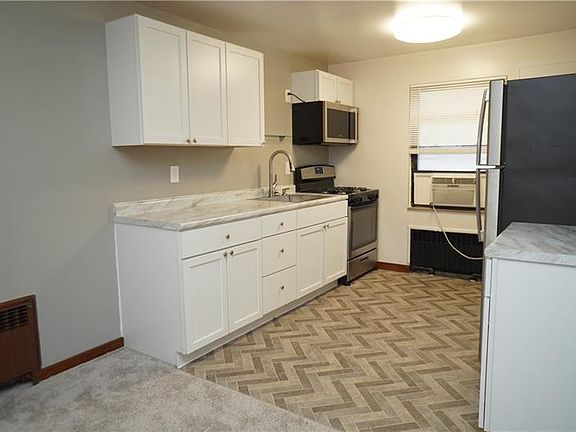 5th image of 47.5 Bellevue Ave