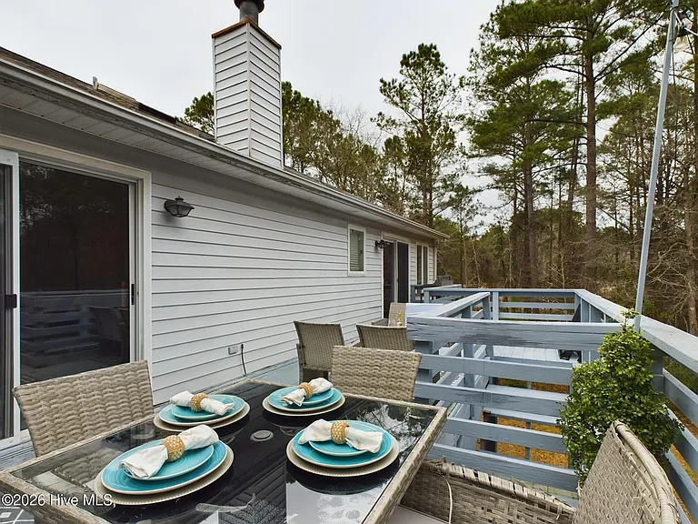1121 Barkentine Dr — Photo 16