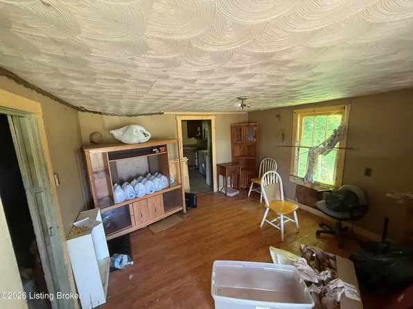 12810 E Orell Rd, Louisville, KY 40272