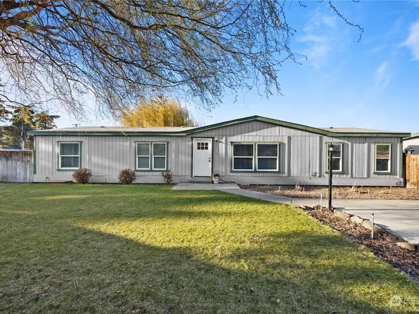 402 NE Rose Court, Royal City, WA 99357