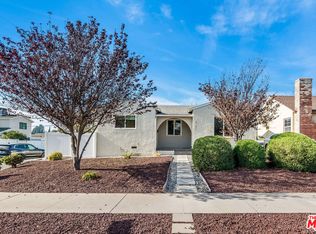 6103 Riverton Ave, North Hollywood, CA 91606