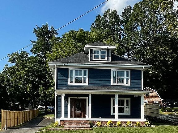 2nd image of 307 W High St