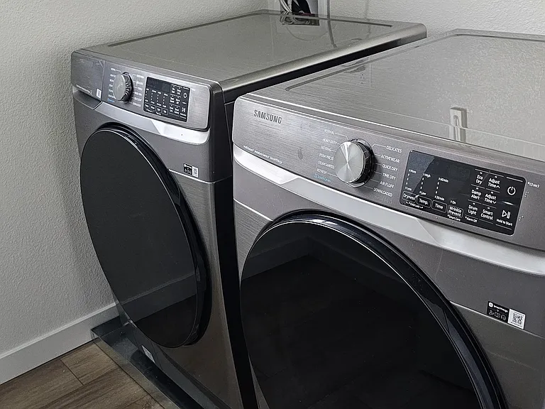 Upstairs Washer & Dryer
