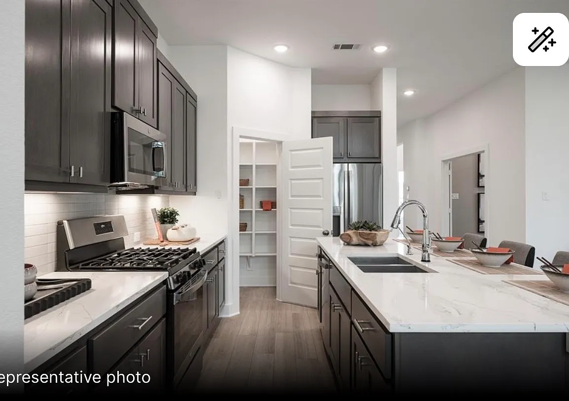 4 bed, 3095 sqft, $3,500 — Photo 1