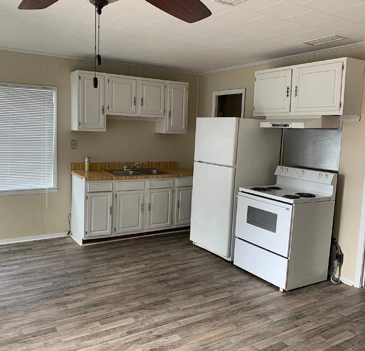 1 bed, 1.0 bath, $675 — Photo 2