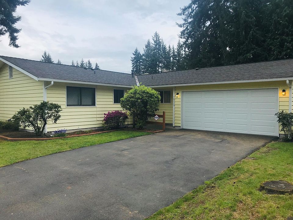 1st image of 10715 NE 142nd St