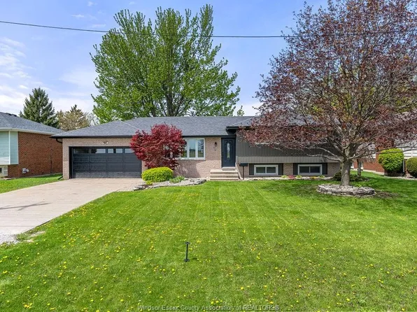 157 Fairview Ave E, Essex, ON N8M 2R3