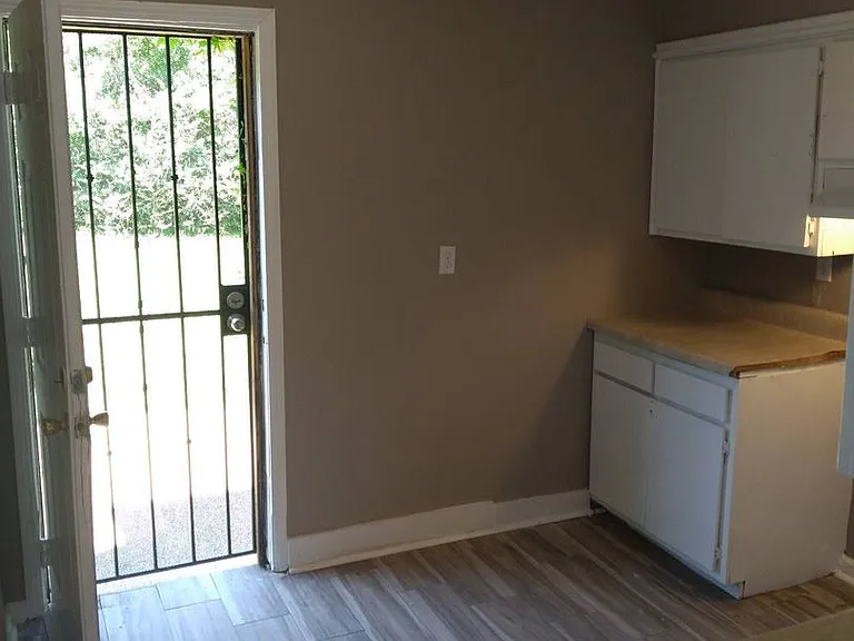 3542 Christine Rd — Photo 9
