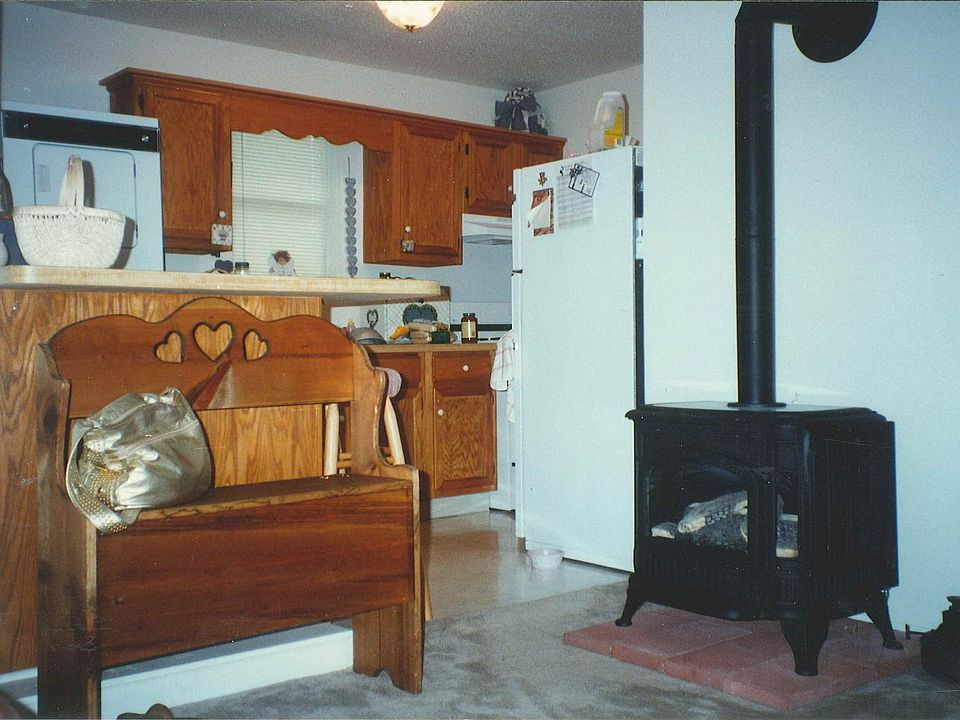 1st image of 419 1/2 W 35th St