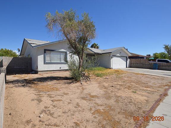 3rd image of 617 Vincent Way