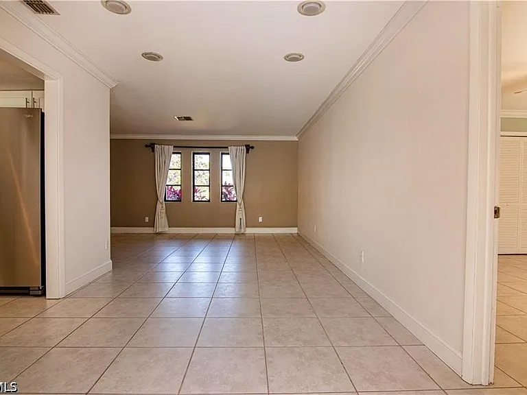 6113 Deer Run — Photo 9