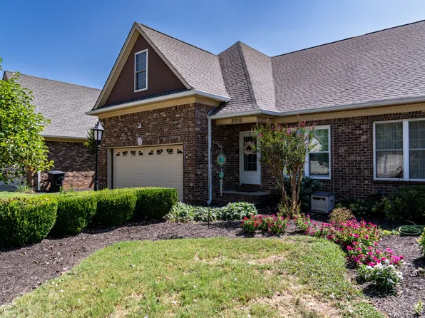2210 Keegan Dr, Murfreesboro, TN 37130
