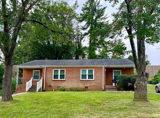 2218 Wayne Ave #A, Charlottesville, VA 22901