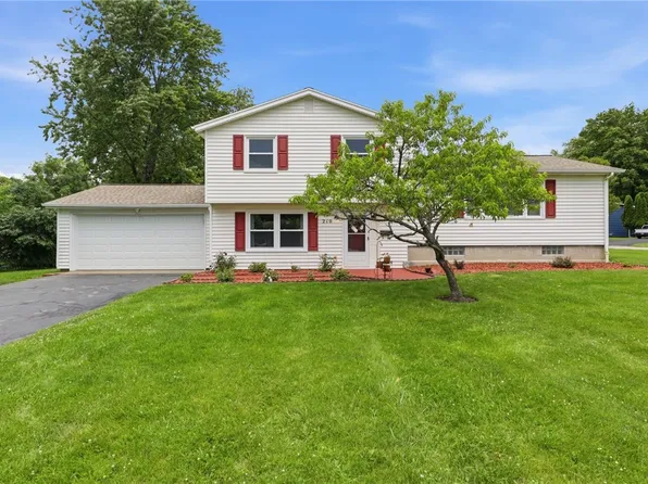 210 Crandon Way, Rochester, NY 14618