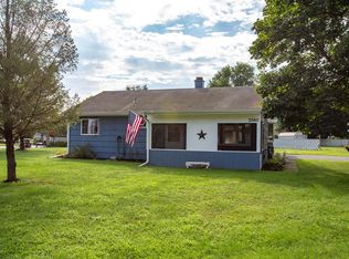 2560 Fairway Rd, Corning, NY 14830