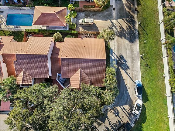 3rd image of 10945 W Broward Boulevard #10945