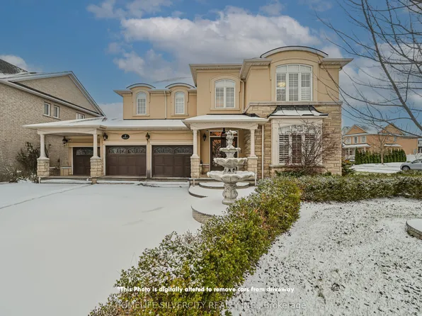 5 Highvalley Cir, Brampton, ON L6P 2C6